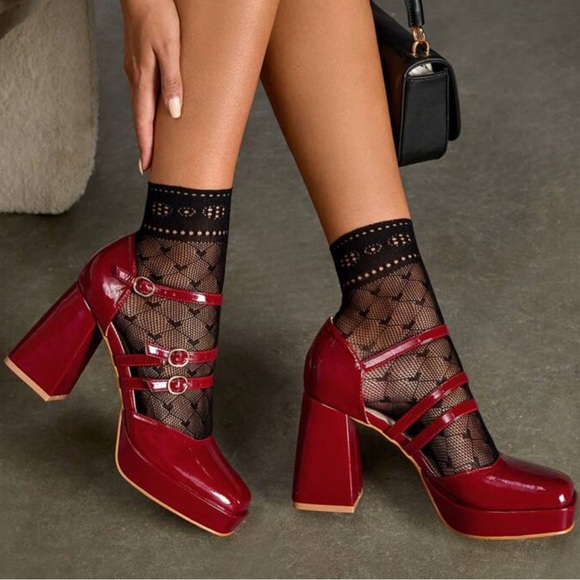 Rebellious Rose Red Heeled Shoes - Picture 5 of 5